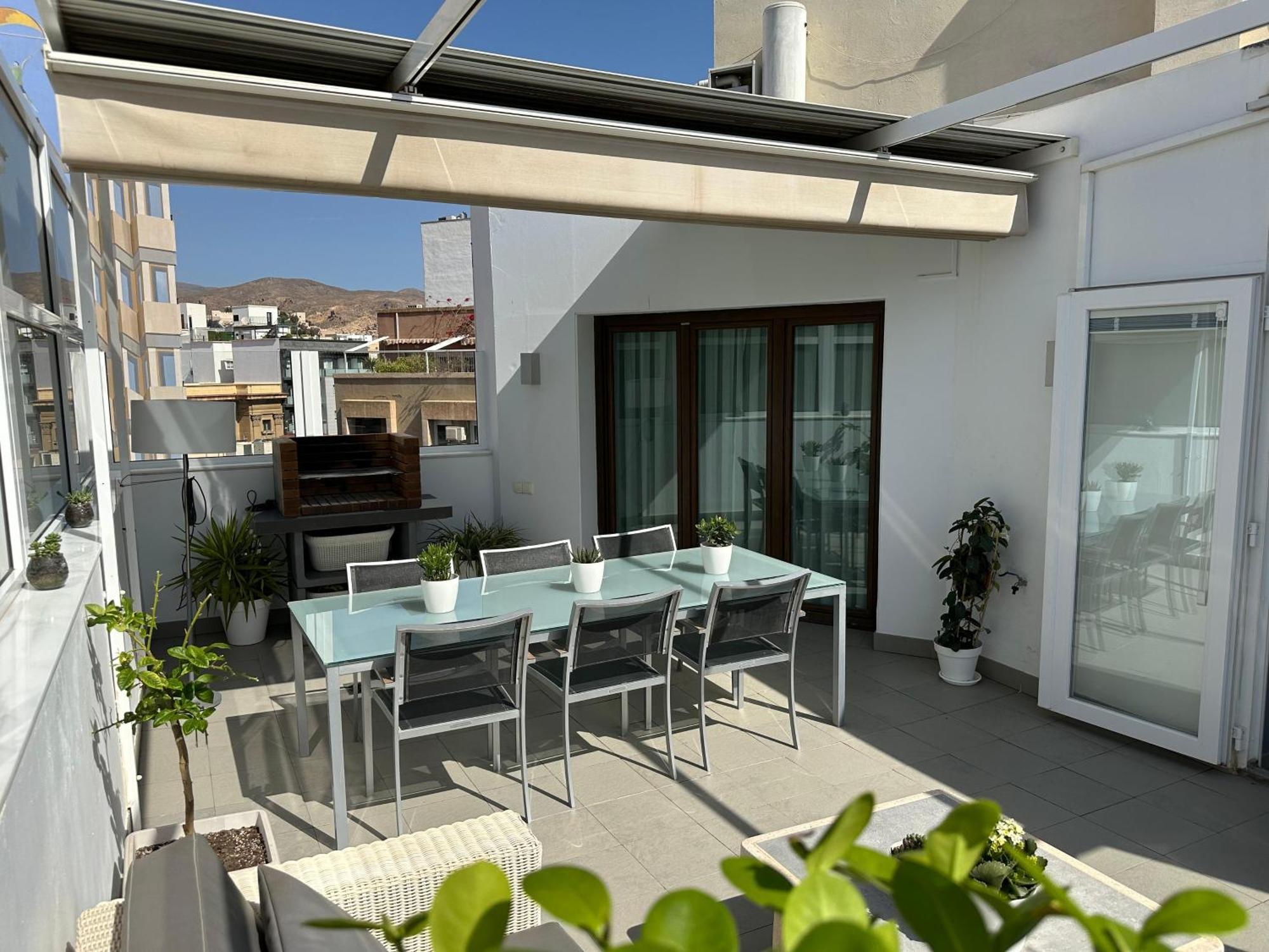 דירות אלמריה The Penthouse מראה חיצוני תמונה
